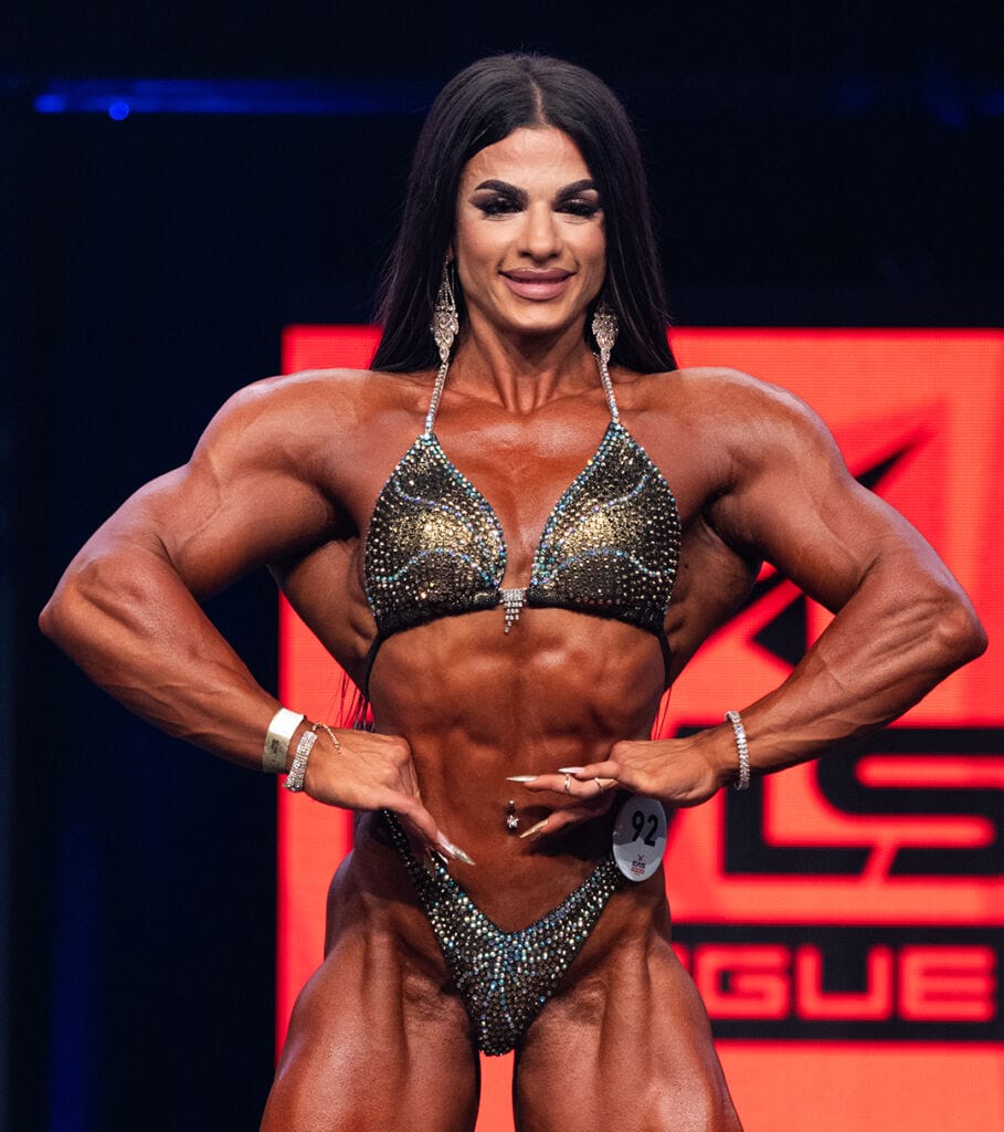 Stefana Sandu-IFBB Pro Bodyduilder