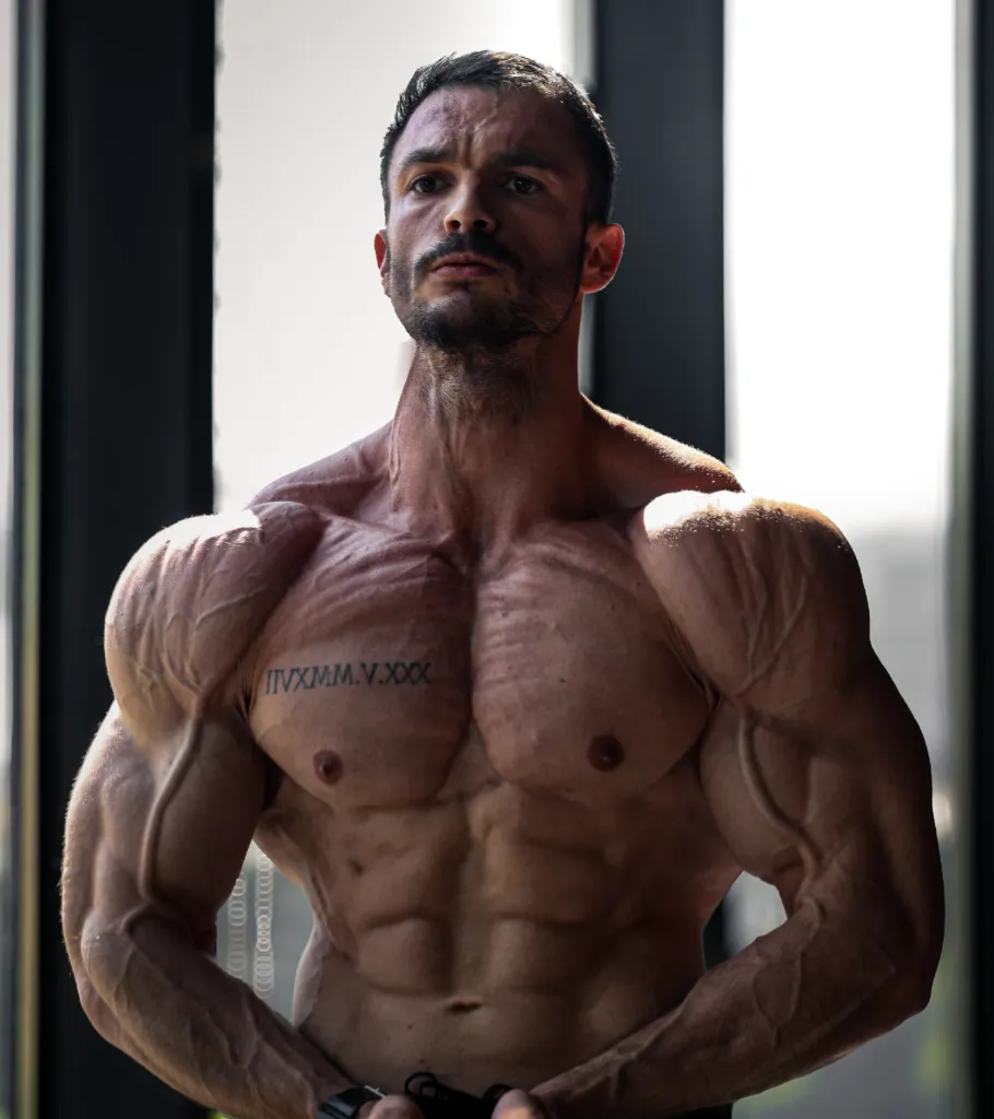 Mihai-Adrian Todoran - Coach Online, Kinetoterapeut, IFBB Pro Men Physique
