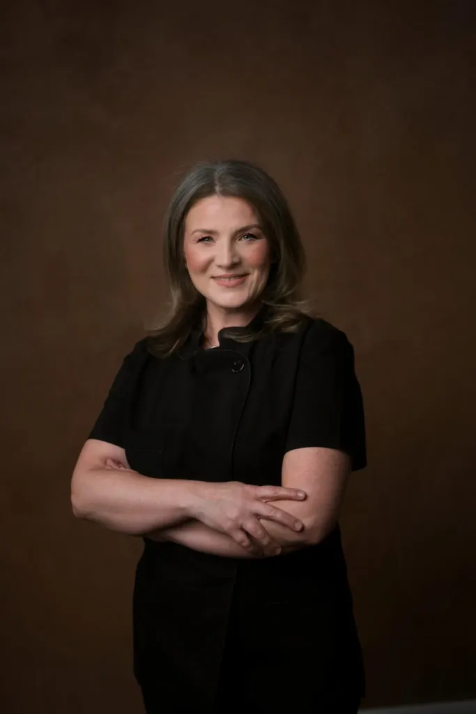 Simona Negrilă - Physical Therapist, World Massage Champion, International Trainer & Judge